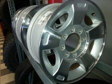 Ford 18 8 Lug OEM